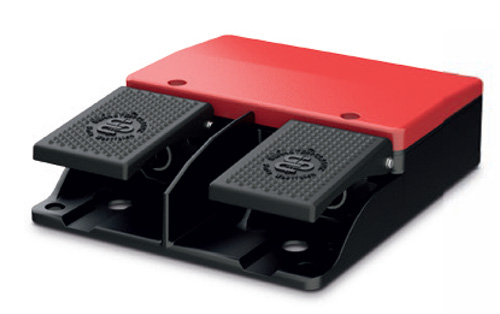 Double Uncovered Foot Switches