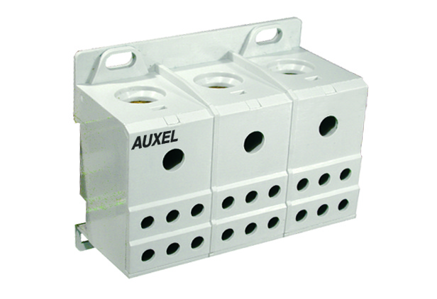 ALTECH 38073 3 pole distribution block,175A Input 1x2/0 AWG,Output 6x4AWG